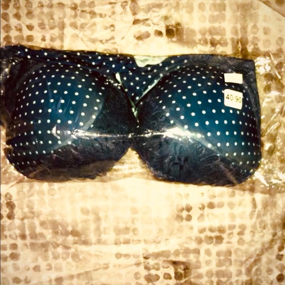 Bra set - Picture 3 of 3